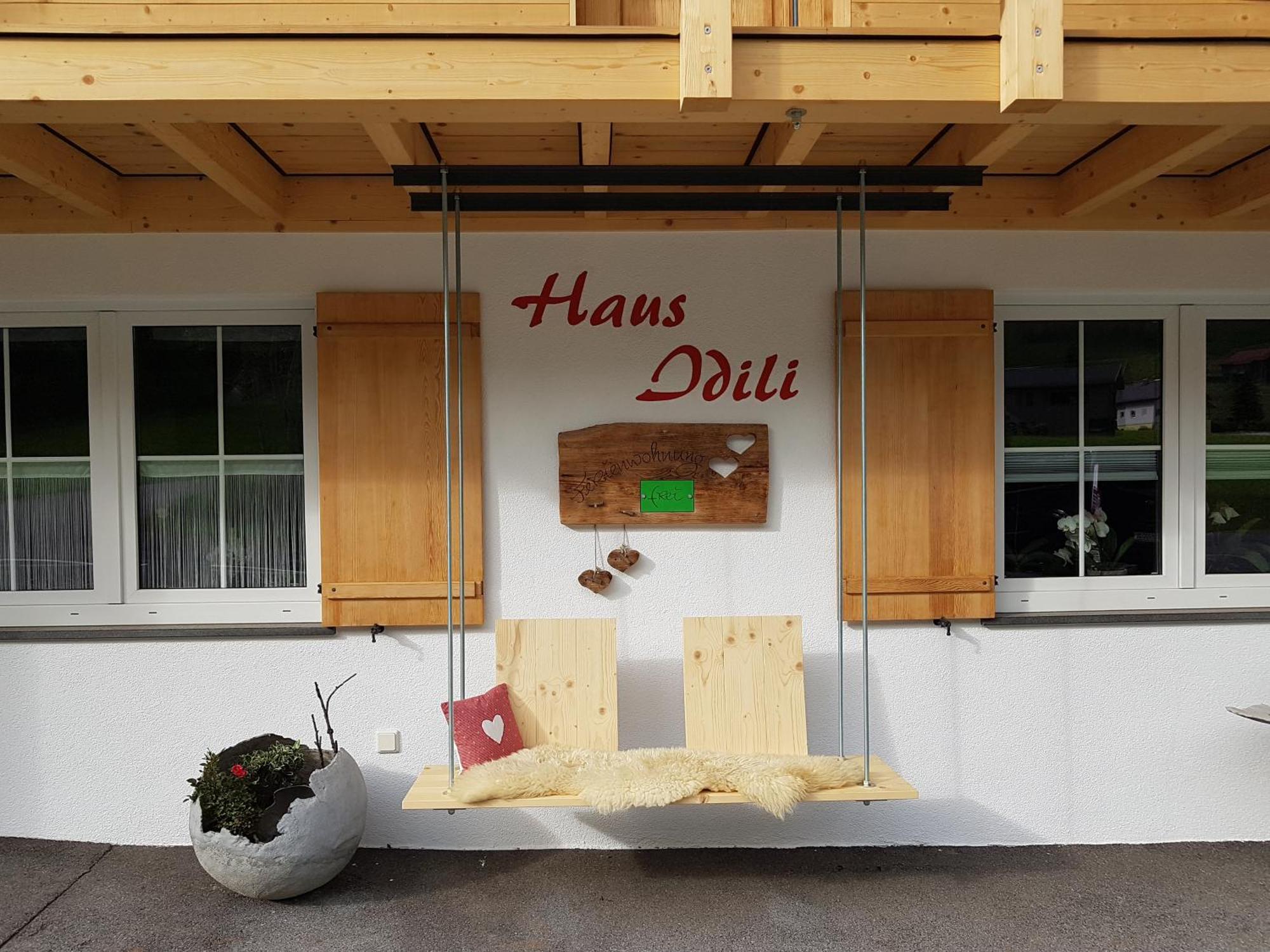 Apartamento Haus Idili Sankt Gallenkirch Exterior foto